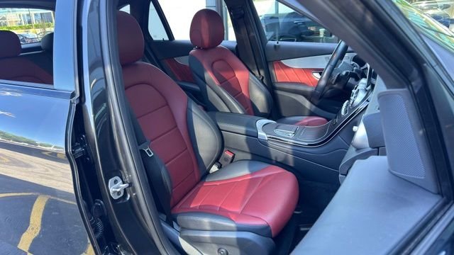 Used 2022 Gray Mercedes-Benz GLC 300 image 24