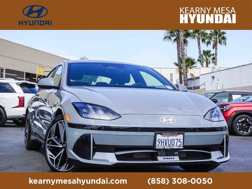 Used 2023 Blue Hyundai SEL image 1