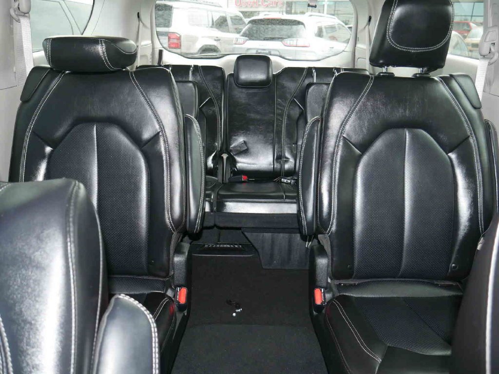 Used 2024 White Chrysler Touring L image 32