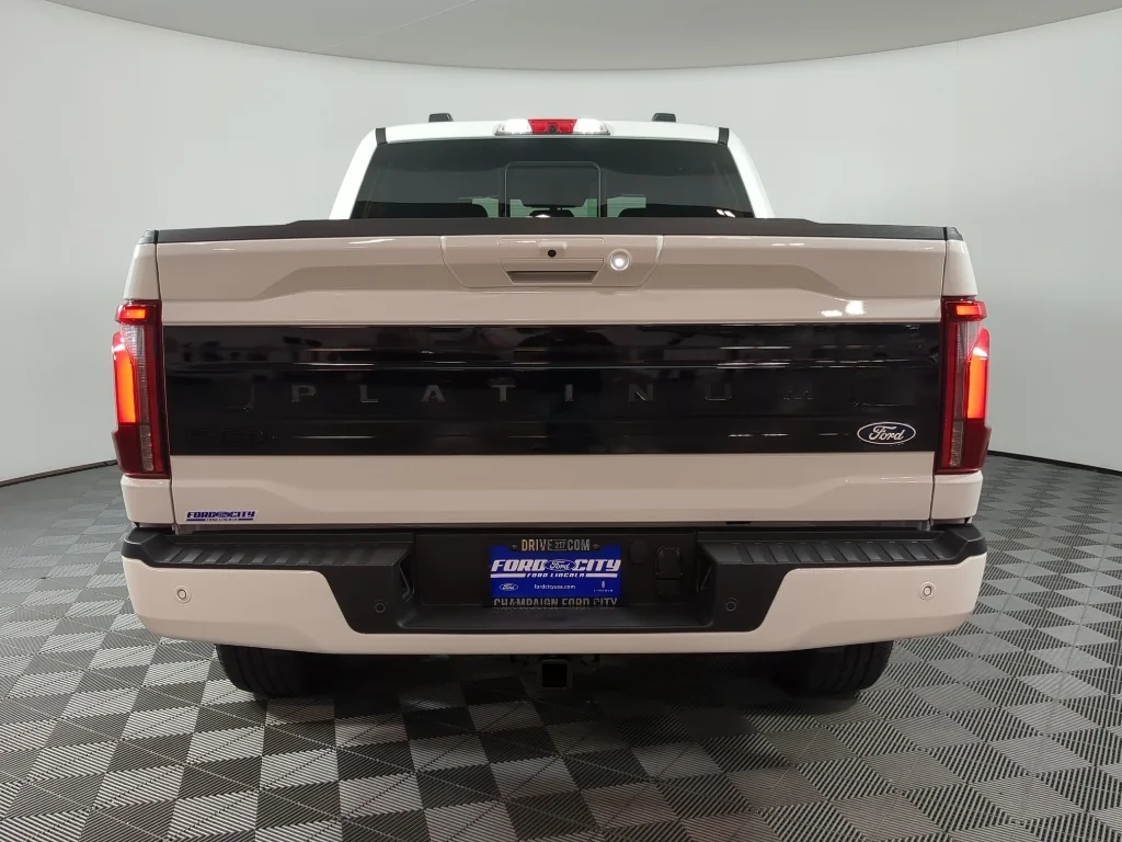 New 2026 Star White Metallic Tri-Coat Ford Platinum® image 7