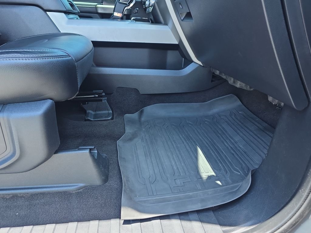 Used 2020 Lead Foot Ford Lariat image 31