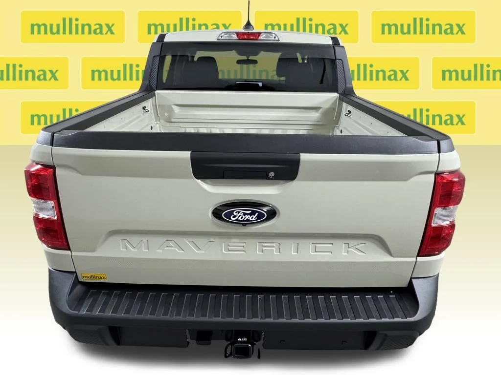 New 2025 Beige Ford XLT image 20