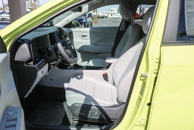 2025 Hyundai Kona SEL - Photo 20
