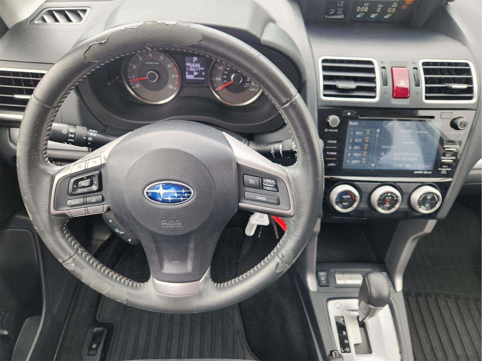 2016 Subaru Forester photo 26 of 32