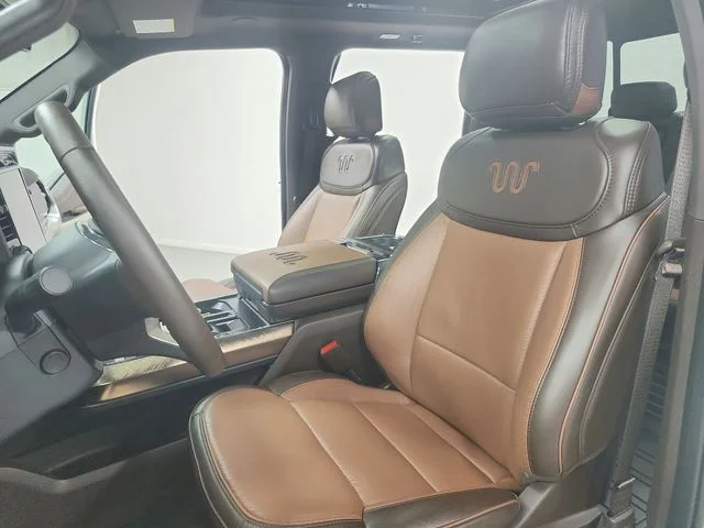 Used 2025 White Ford King Ranch image 19