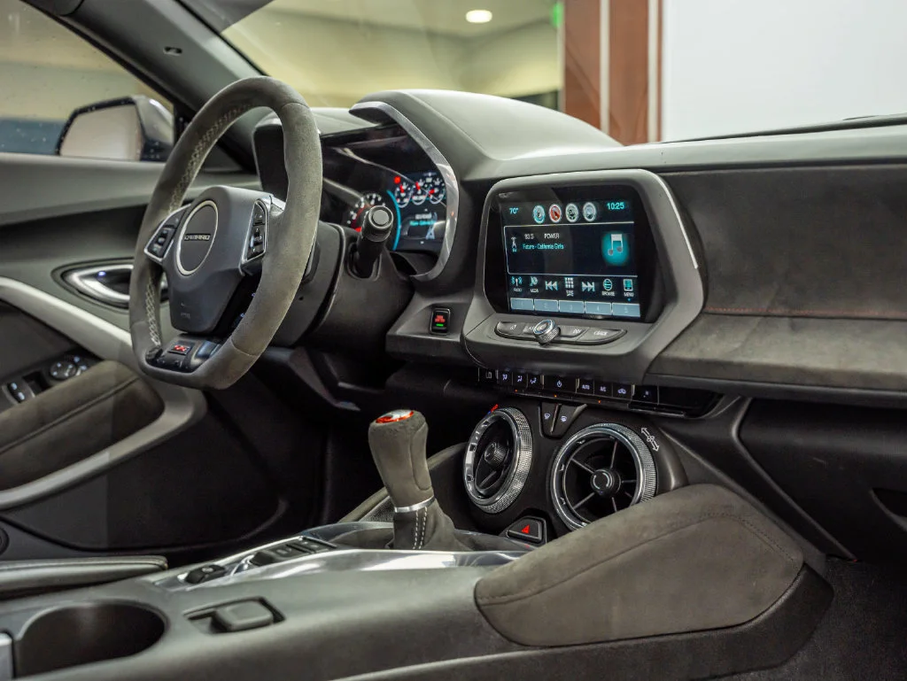 Used 2018 Hyper Blue Metallic Chevrolet SS image 41