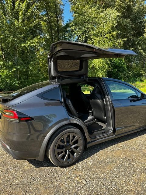 2024 Tesla Model X Long Range - Photo 12