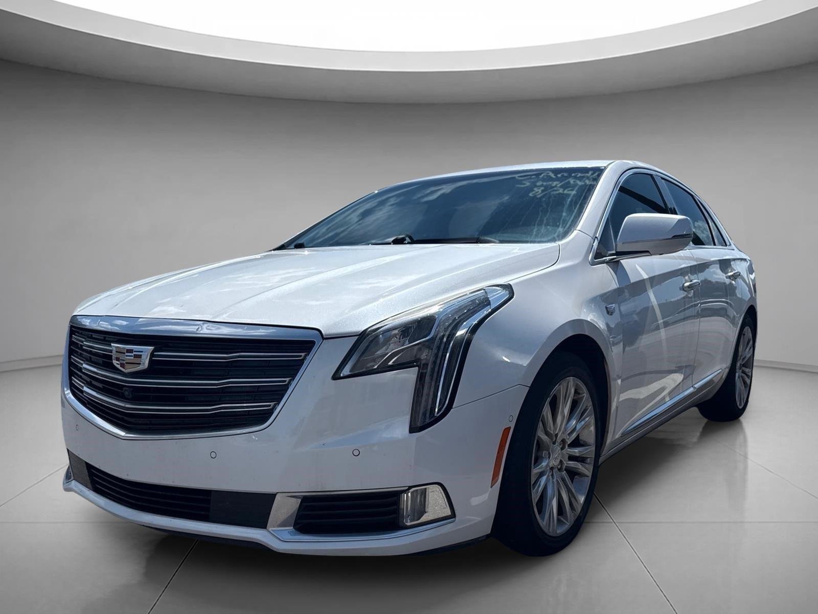 Used 2019 Crystal White Tricoat Cadillac Luxury image 1