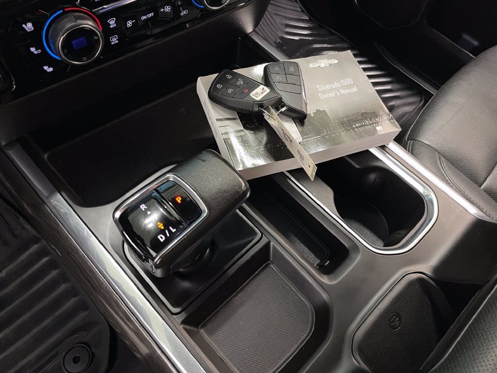 2022 Chevrolet Silverado 1500 LTZ - Photo 32