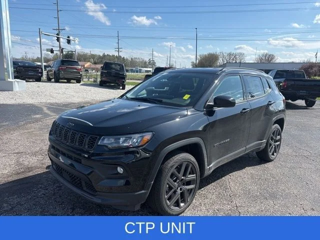 2026 Jeep Compass Latitude Altitude - Photo 2