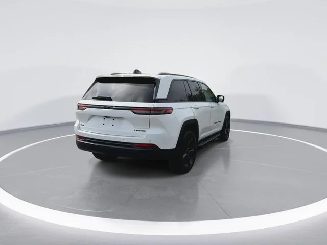 Used 2023 White Jeep Limited image 10