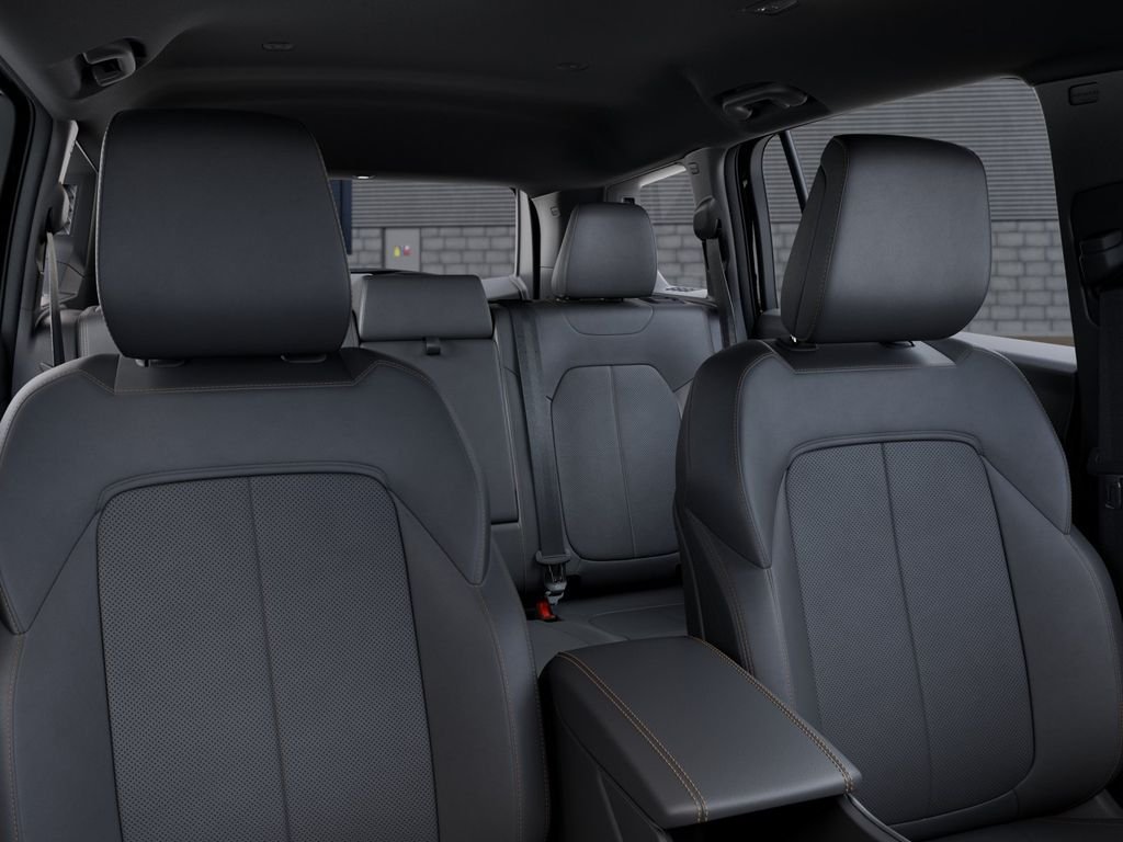 New 2026 Diamond Black Crystal Pearlcoat Jeep Limited image 26