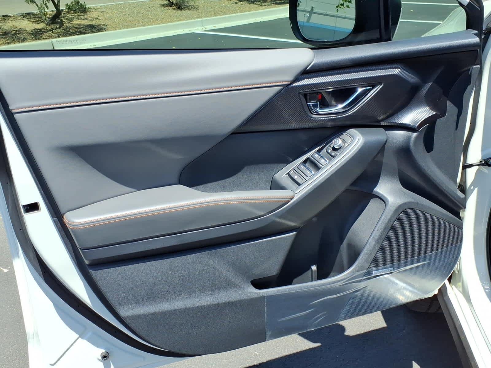 New 2026 CRYSTAL WHITE PEARL Subaru Limited Hybrid image 22