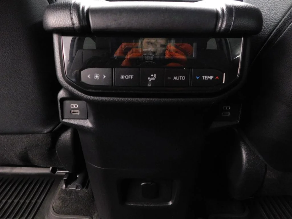 Used 2024 Cream Toyota XLE image 44