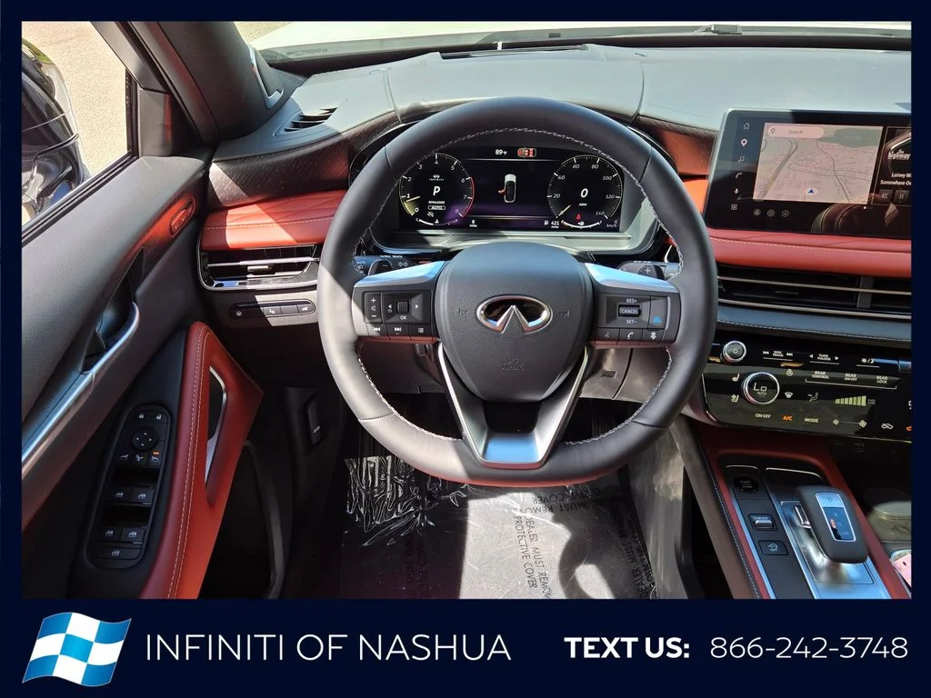 New 2027 2T RAD WHT INFINITI Autograph AWD image 10