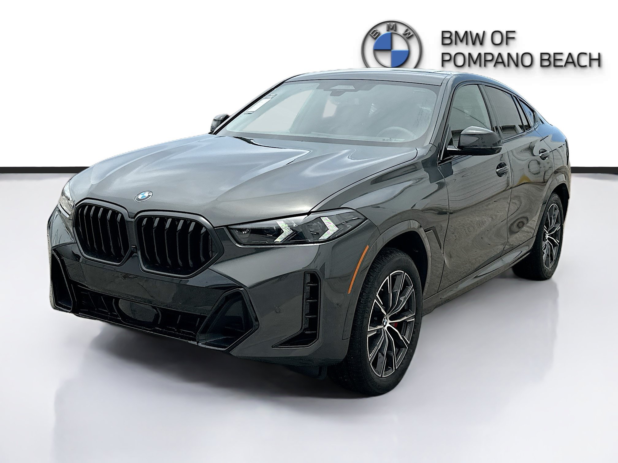 New 2027 Dravit Grey Metallic BMW xDrive40i image 3