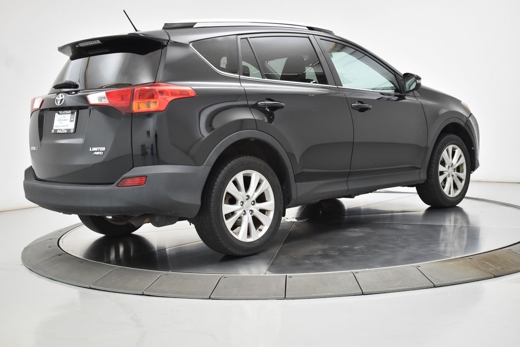 Used 2013 Black Toyota Limited image 21