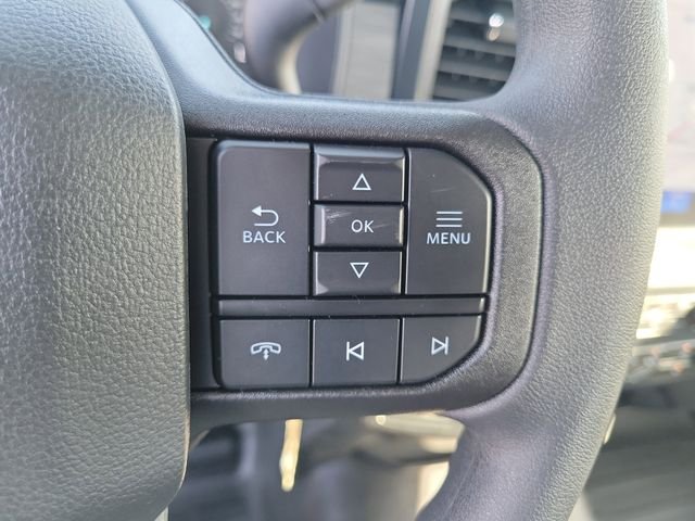 New 2026 Oxford White Ford XL image 6