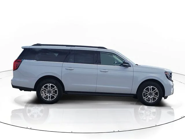 New 2026 Silver Metallic Ford Active image 4