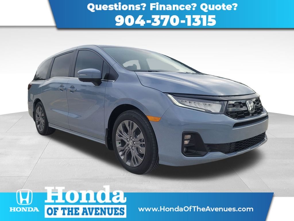 2026 Honda Odyssey Touring's photo