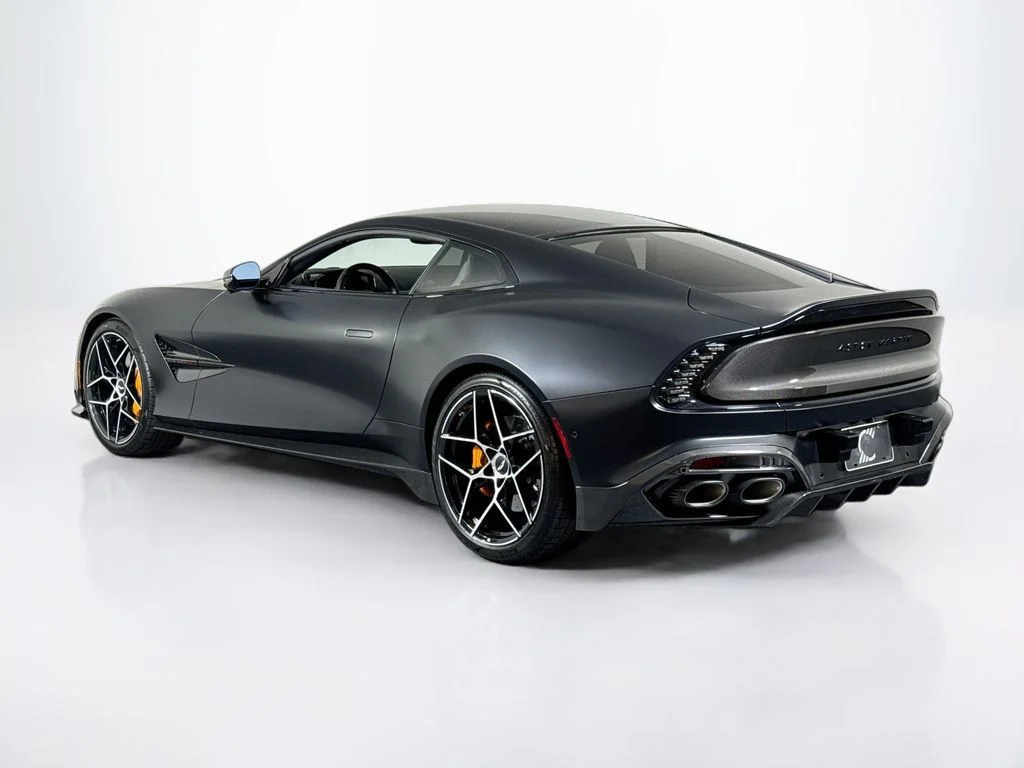 Used 2025 Oberon Black Aston Martin V12 image 3
