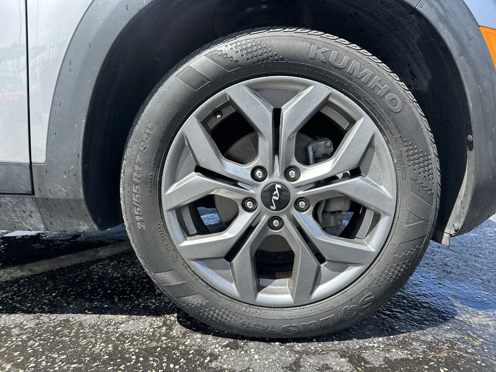 Used 2024 Steel Gray Kia S image 18
