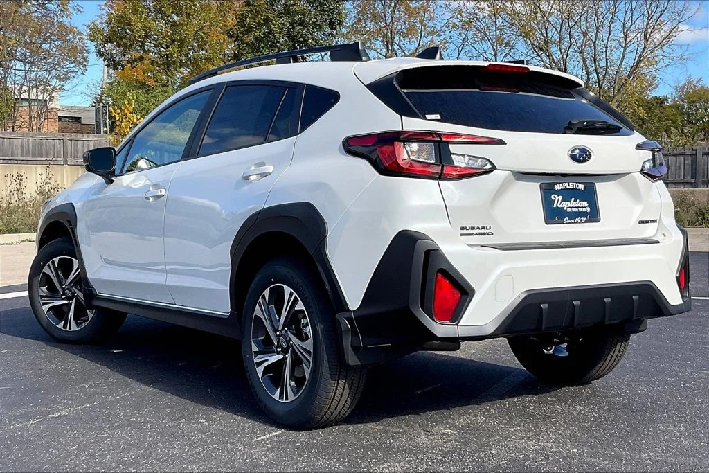 New 2026 CRYSTAL WHITE PEARL Subaru Premium image 3