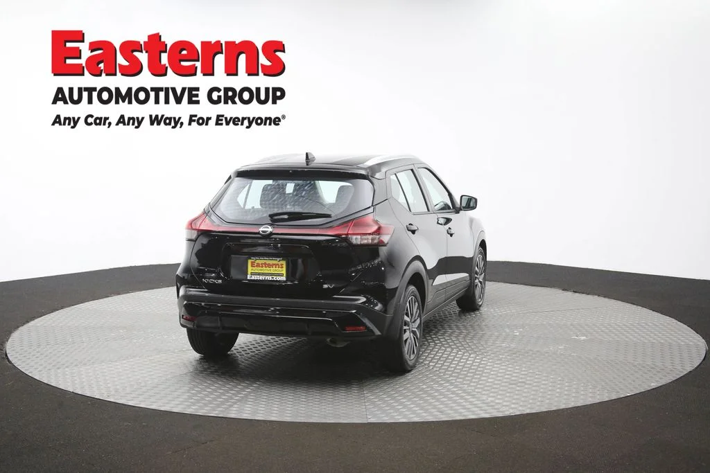 Used 2023 Black Nissan SV image 37