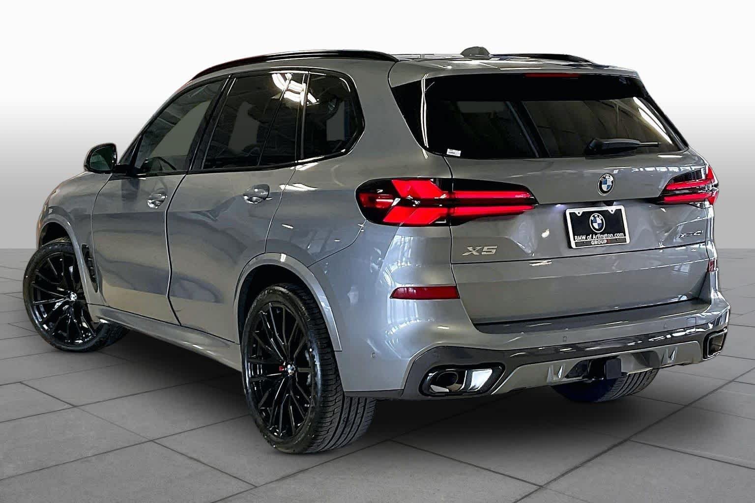 New 2026 Skyscraper Grey Metallic BMW xDrive40i image 12
