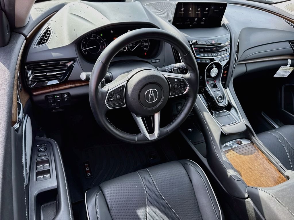 Used 2024  Acura Advance Package image 27