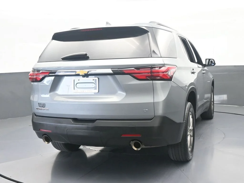 Used 2023 Sterling Gray Metallic Chevrolet LT image 4
