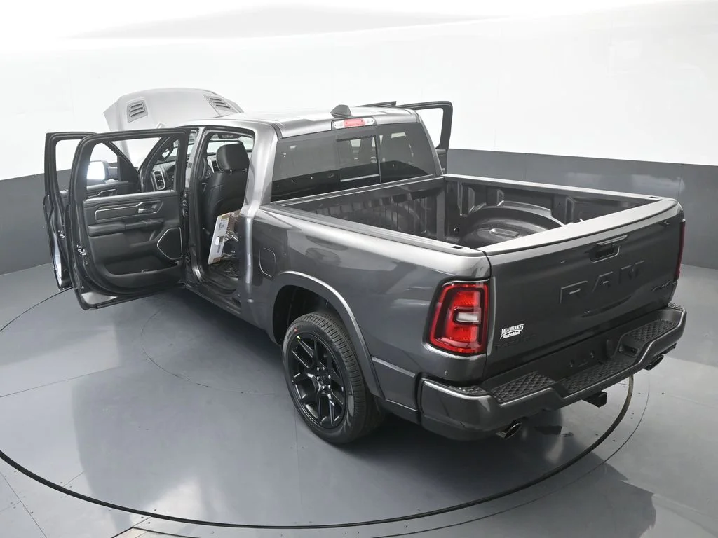 New 2026 Granite Crystal Metallic Clearcoat Ram Laramie image 66