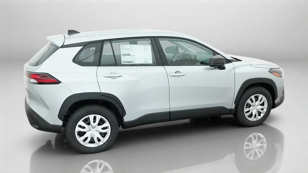 New 2026 Sonic Silver Toyota L image 22