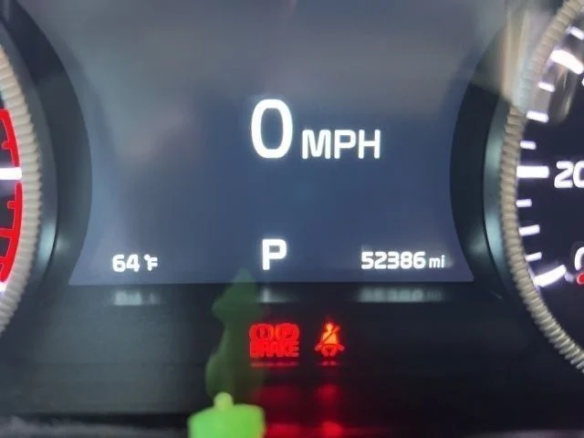 Used 2021 Purple Kia SX image 9