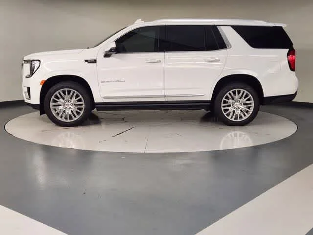 Used 2023 Summit White GMC Denali image 5