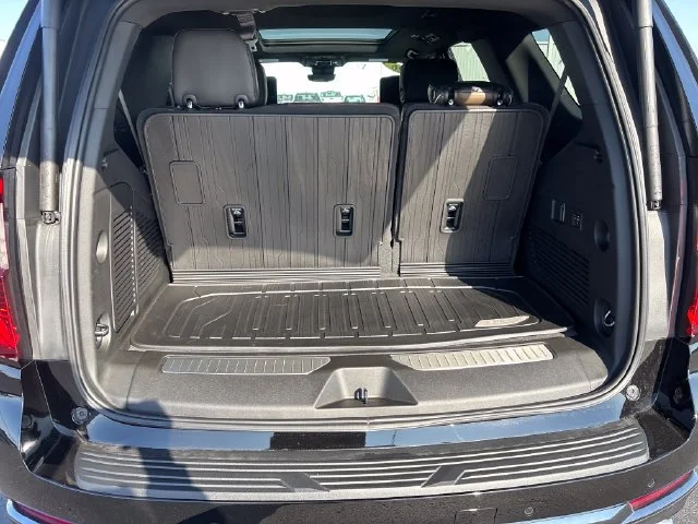 Used 2026 Onyx Black GMC Denali Ultimate image 28