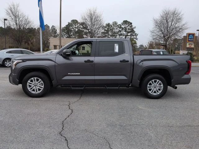 Used 2022 Gray Toyota SR5 image 6