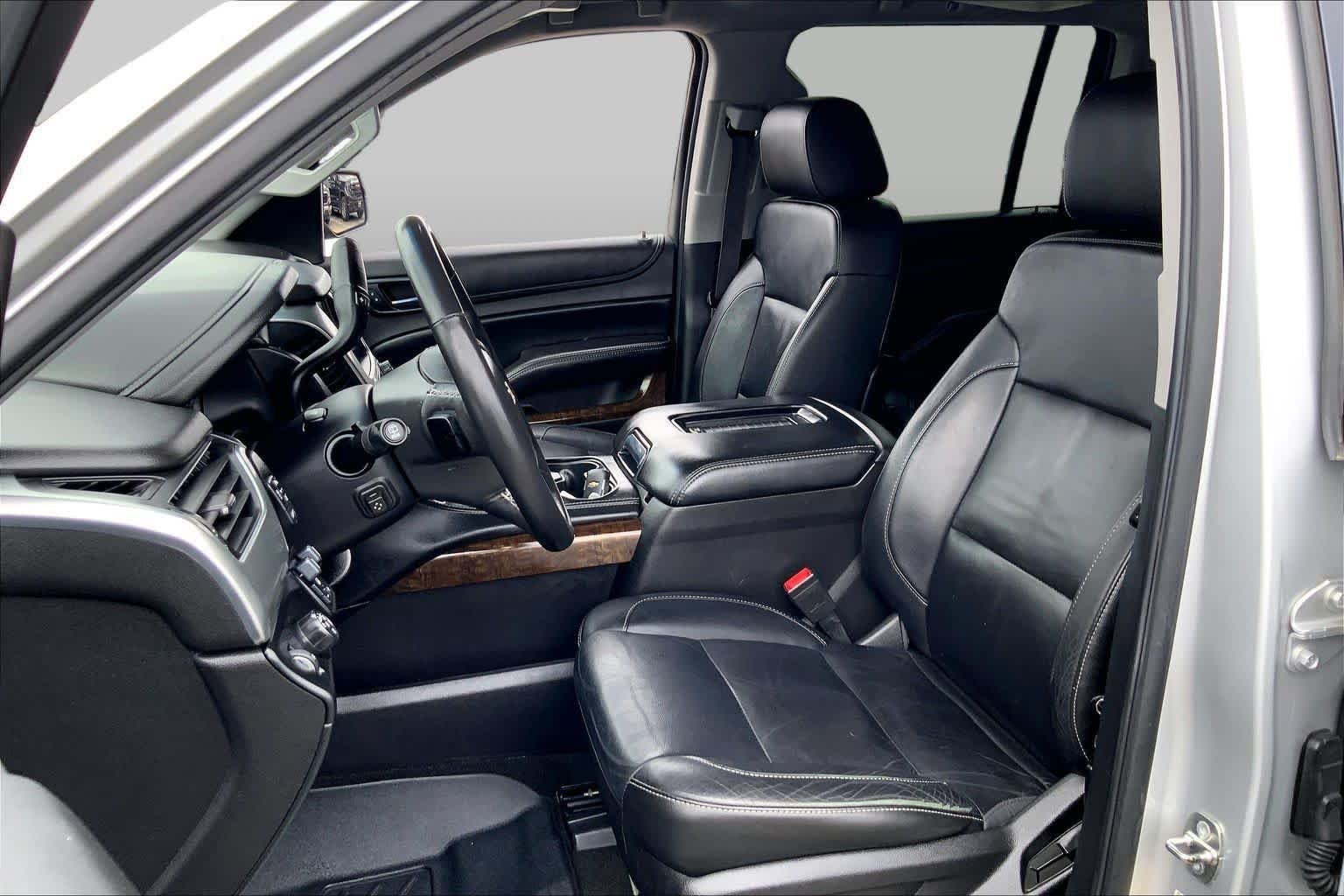 Used 2015 Silver Ice Metallic Chevrolet LT image 8