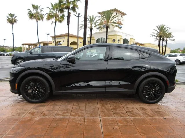 2026 Ford Mustang-Mach-e Select's photo