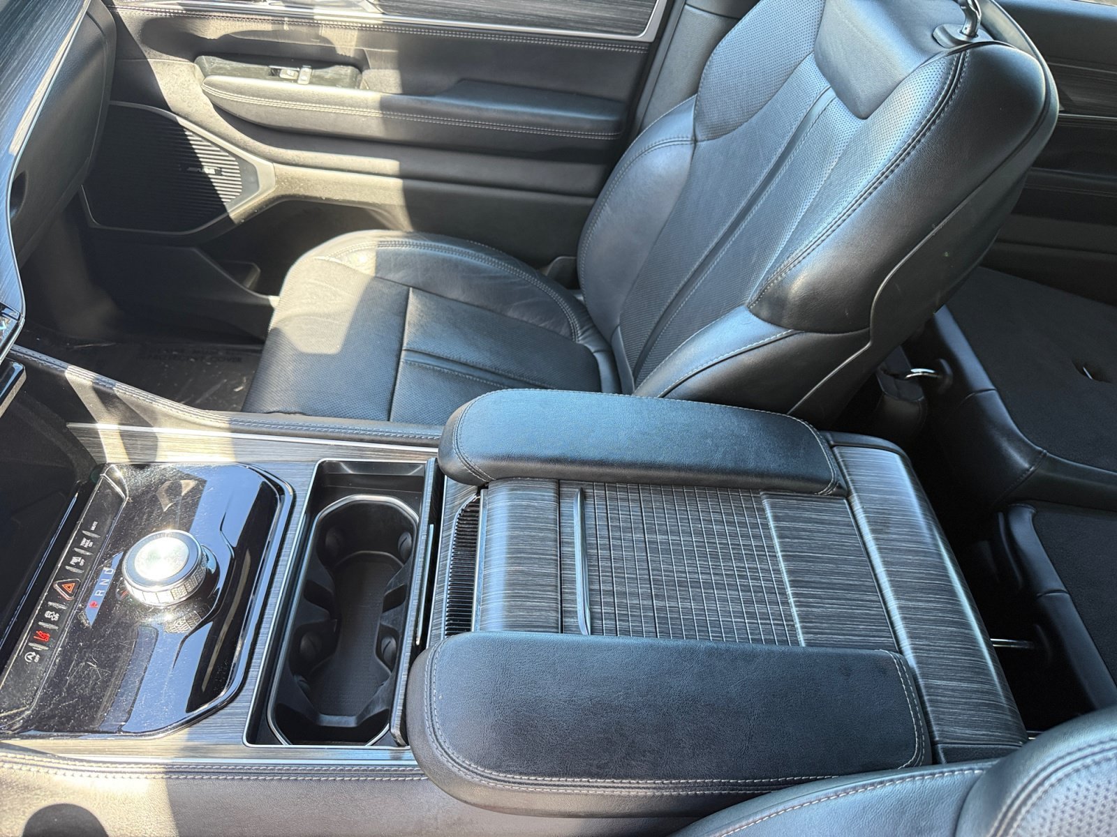 Used 2024 Bright White Clearcoat Jeep Series II image 14