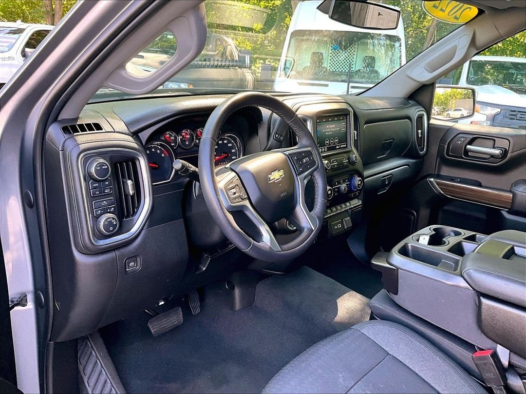 Used 2022 Gray Chevrolet LT image 8