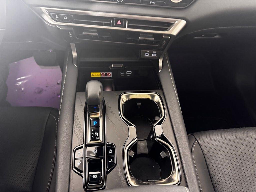 Used 2024 Eminent White Pearl Lexus 350 Premium Plus image 13