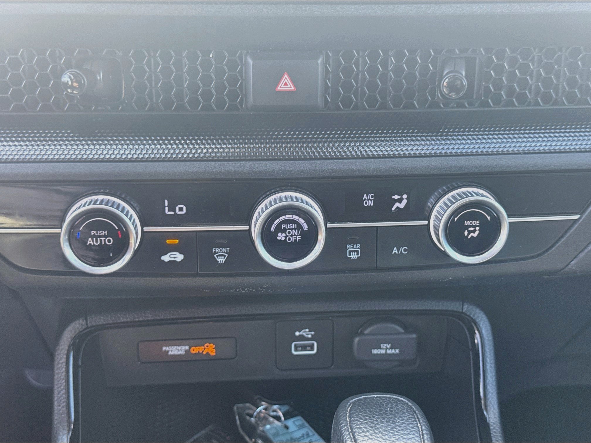 2025 Honda CR-V LX - Photo 14