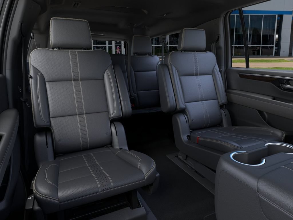 2026 Chevrolet Suburban High Country - Photo 17