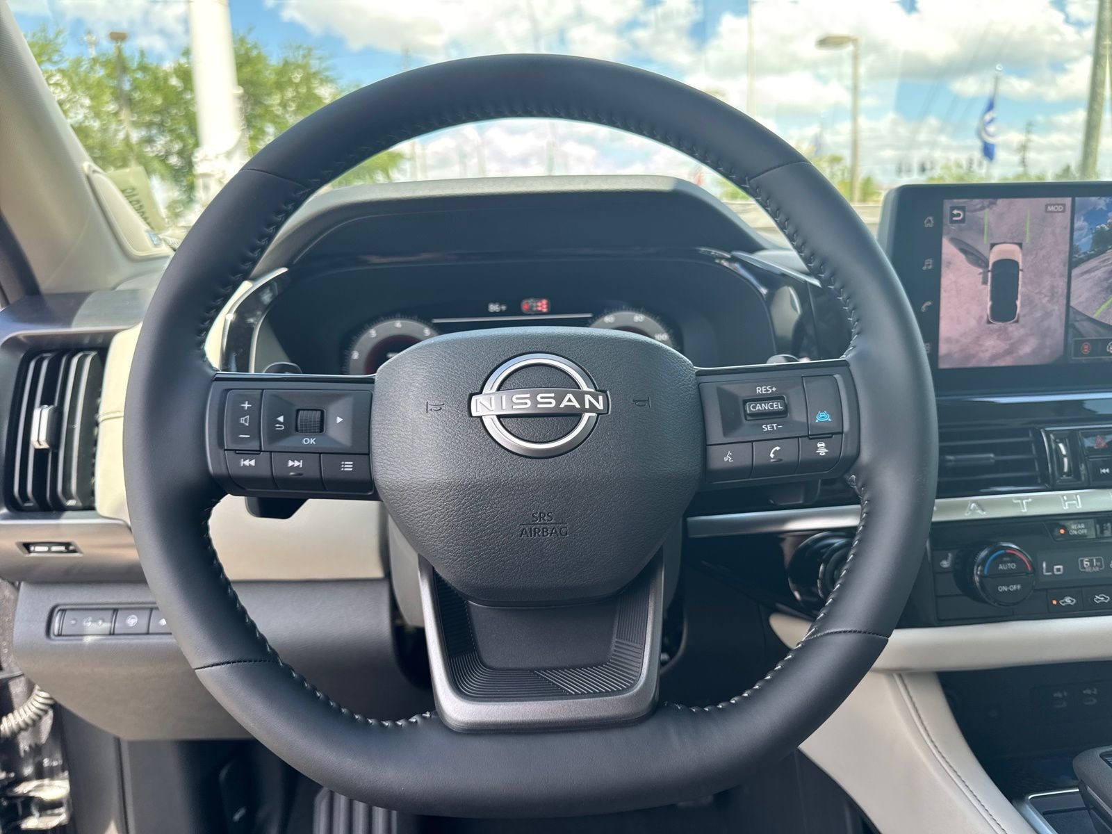 New 2026 Nissan Pathfinder SL 4D Sport Utility