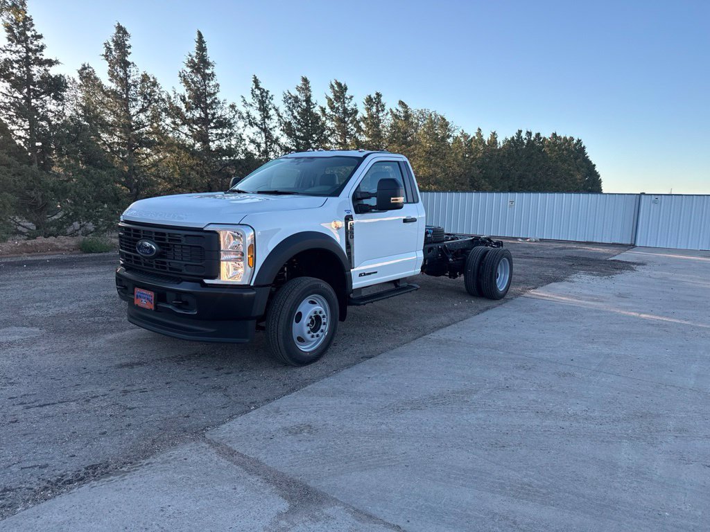 2026 Ford F-550 Super Duty Chassis Cab