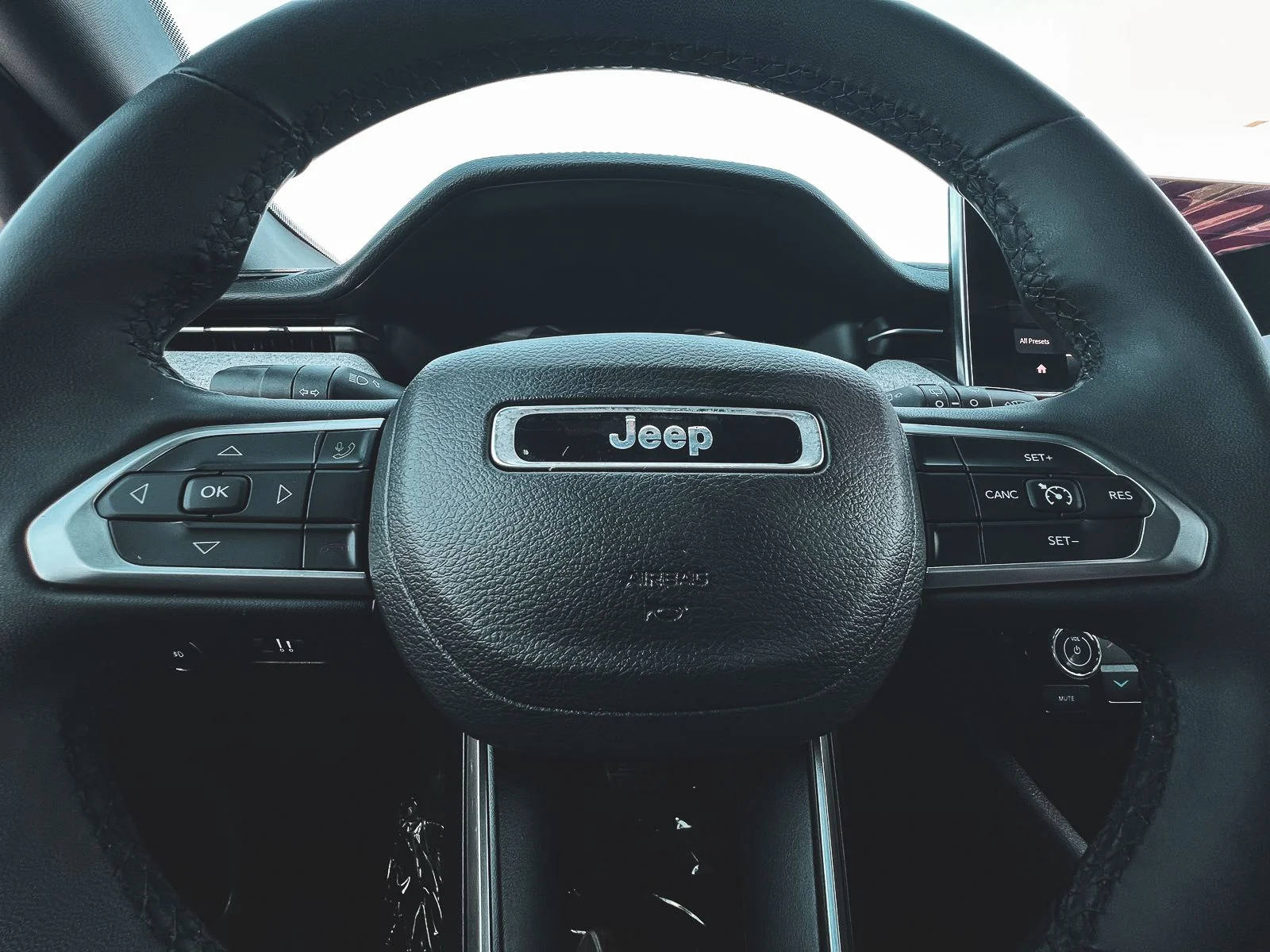 2024 Jeep Compass Latitude - Photo 29