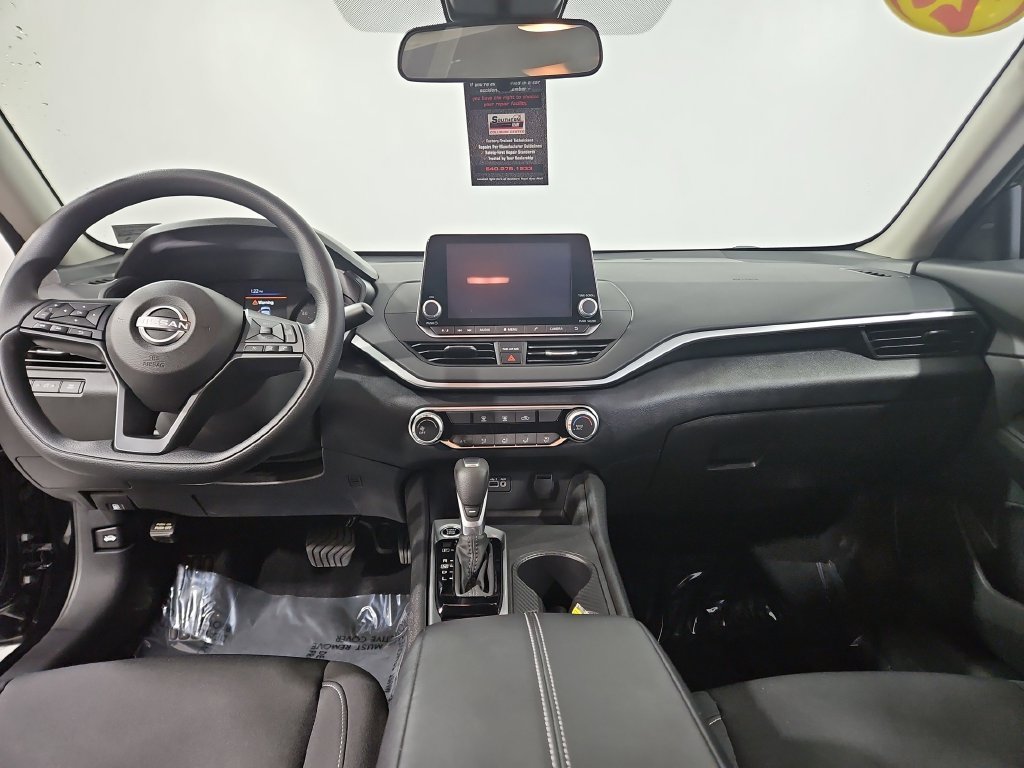Used 2025 Black Nissan 2.5 S image 19