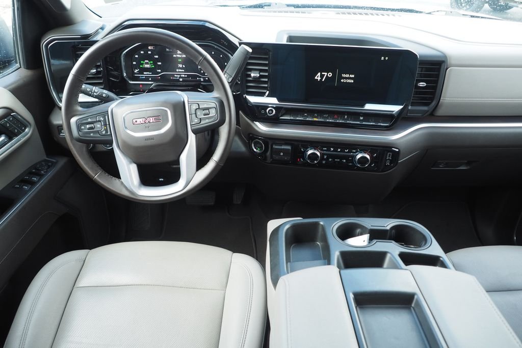 Used 2025 Black GMC SLT image 16