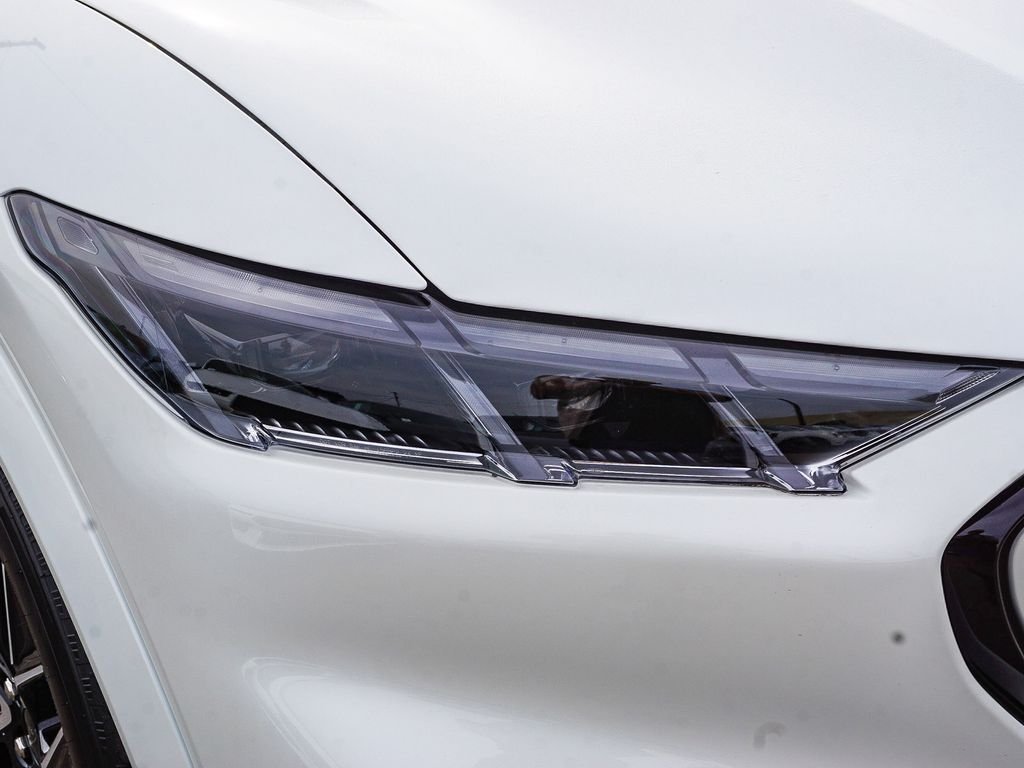 New 2026 Star White Metallic Tri-coat Ford Premium image 10